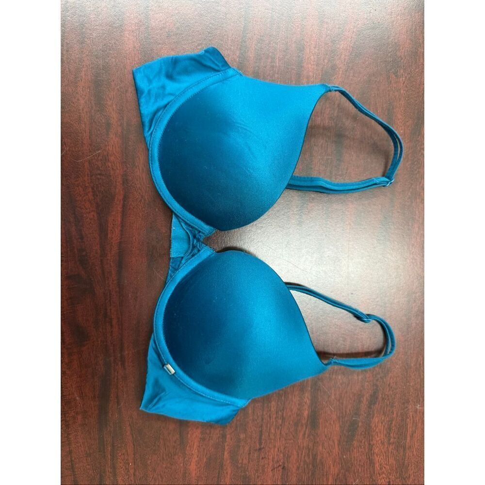 Victoria’s Secret Very Sexy Push Up Bra Size 34B